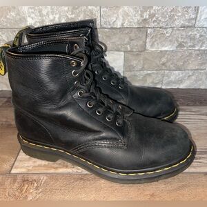 Dr. Martens 1460 Pascal Virginia Leather Ankle Boots Women's 10 Men’s 9 Black